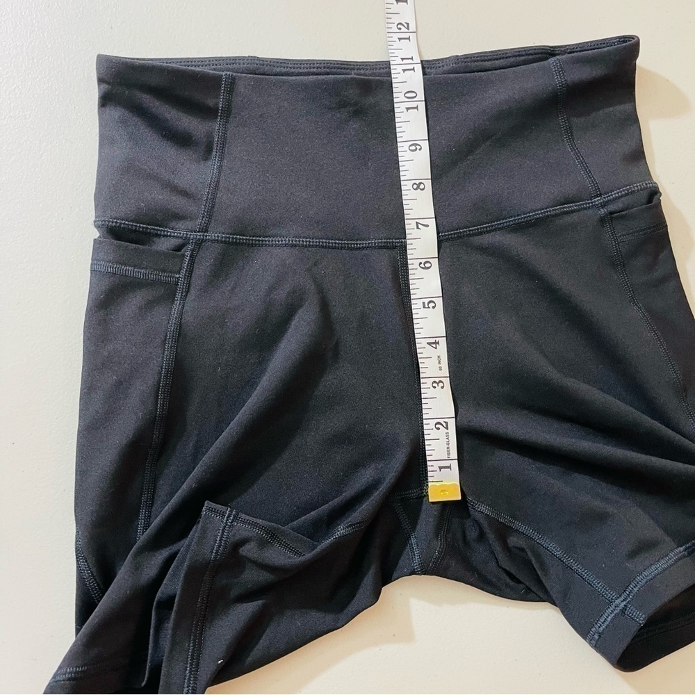 Old Navy Go-Dry Atcivewear Women Biker Shorts Size Medium Tall Black Pockets - Picture 6 of 8